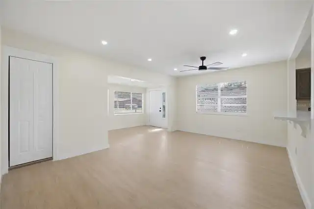 Listing Photo 7