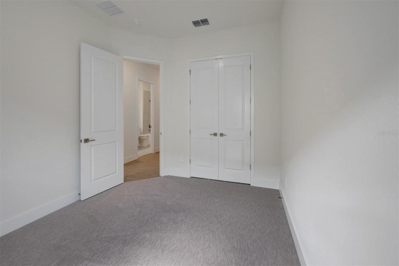 Listing Photo 26