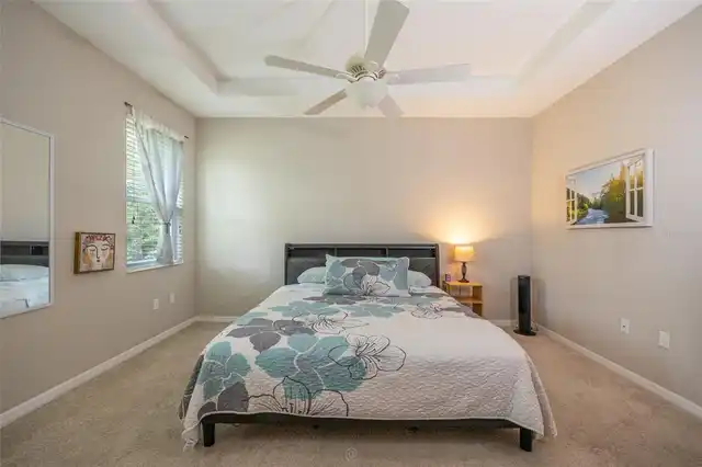 Listing Photo 12