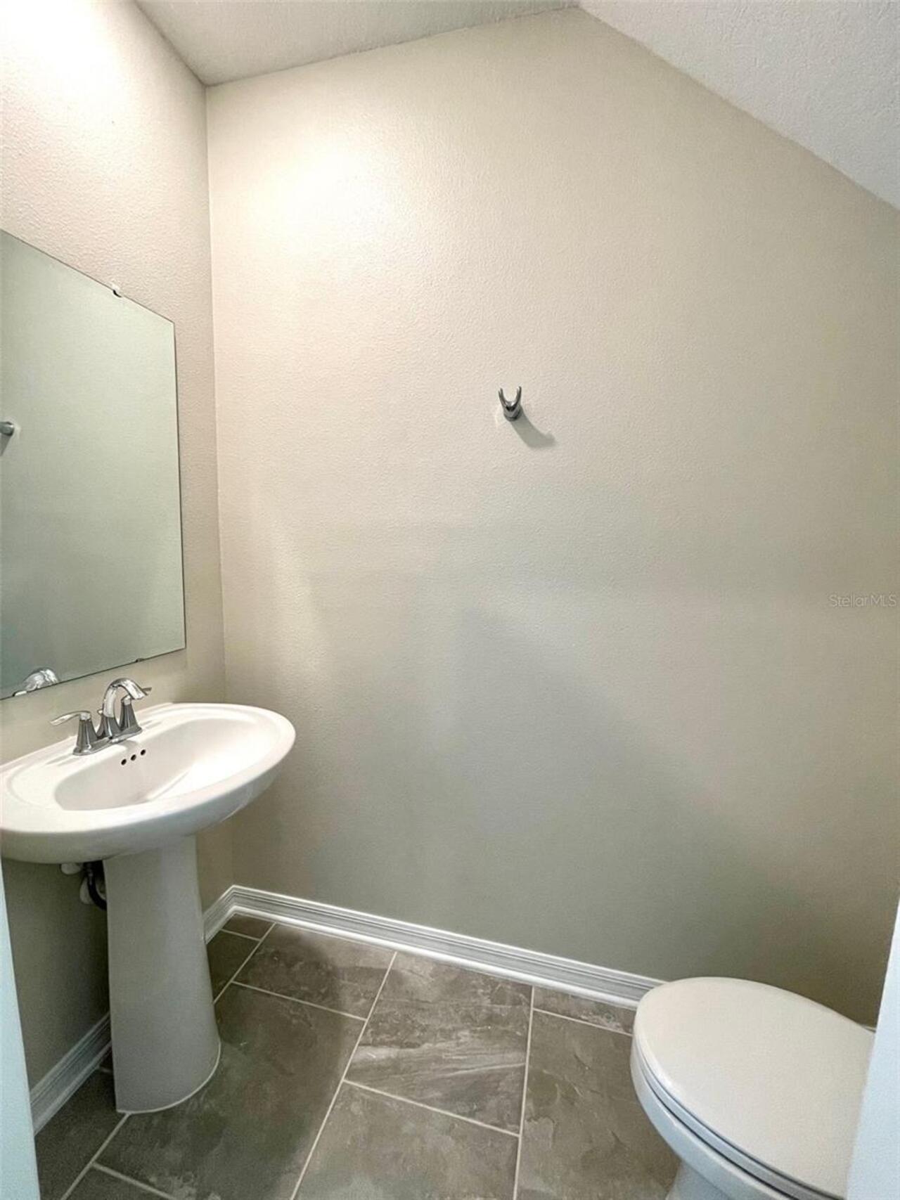 Listing Photo 9