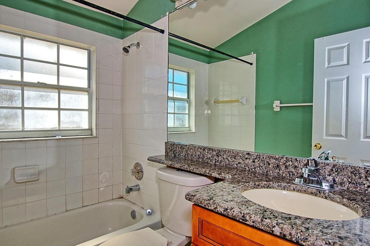 Listing Photo 14