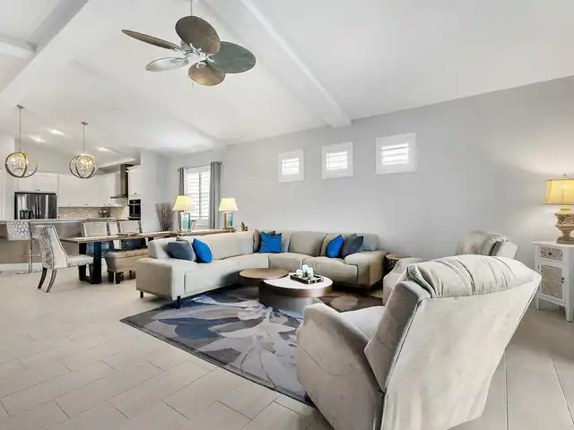 Listing Photo 18
