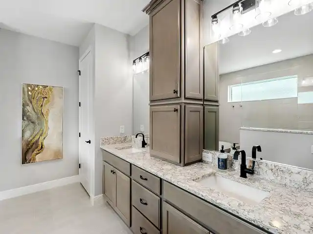 Listing Photo 21