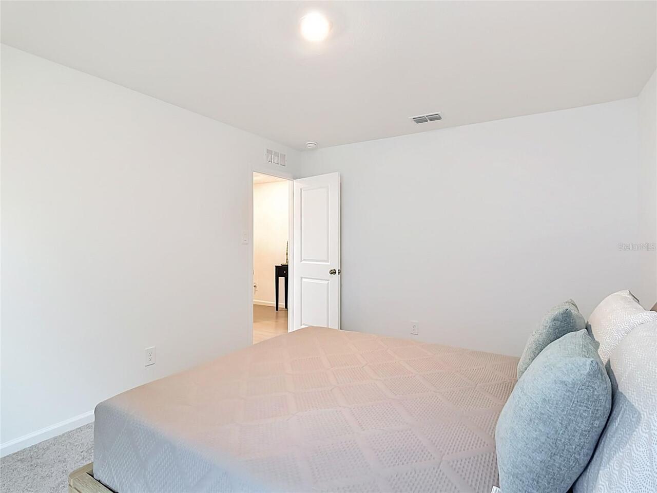 Listing Photo 37