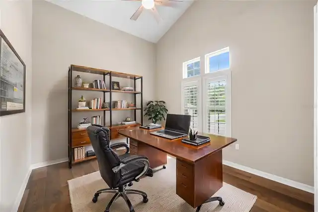 Listing Photo 10