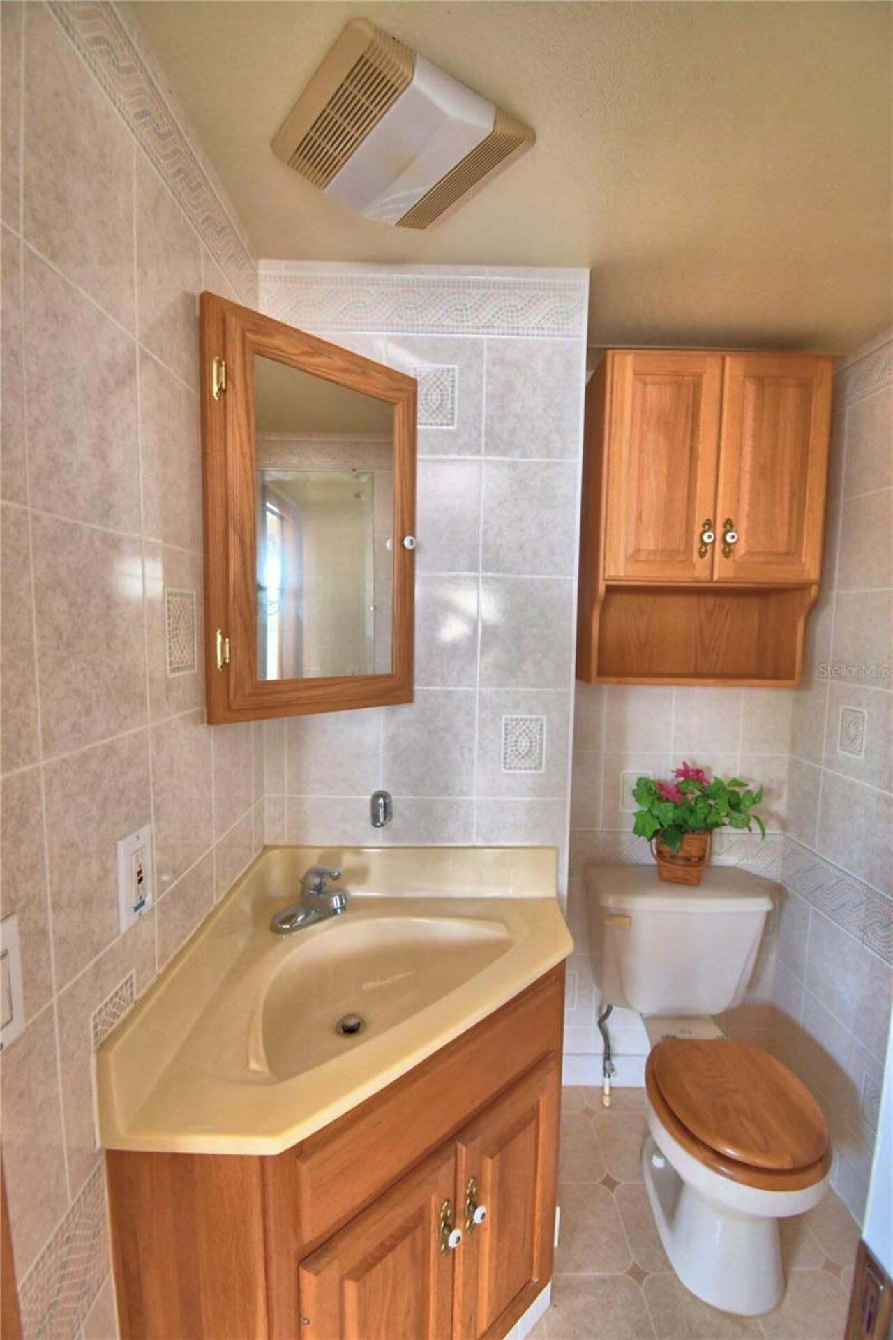 Listing Photo 12