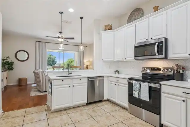 Listing Photo 19
