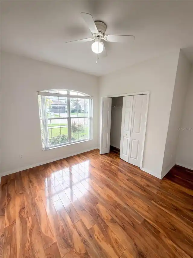Listing Photo 7