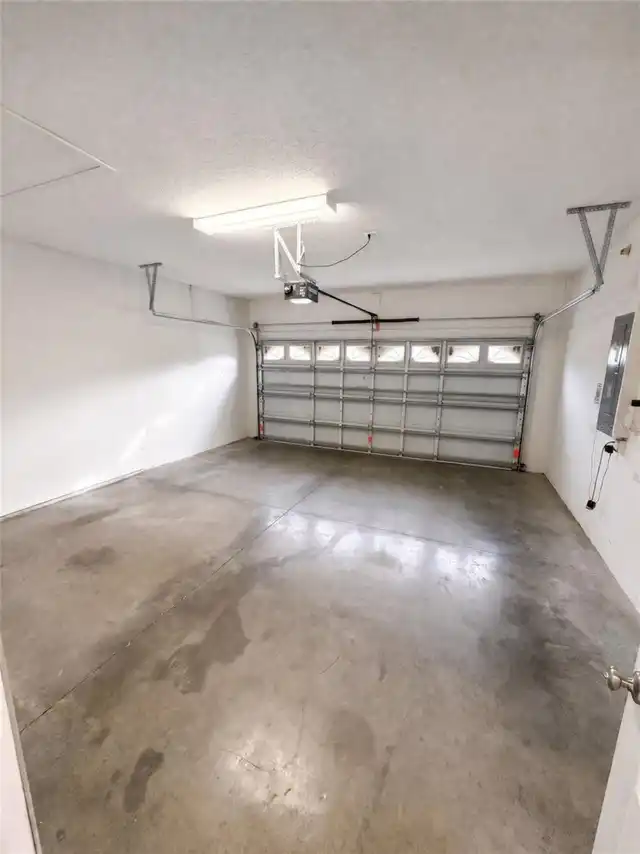 Listing Photo 32