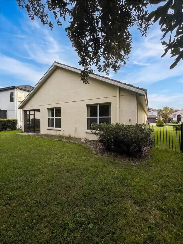 Listing Photo 37