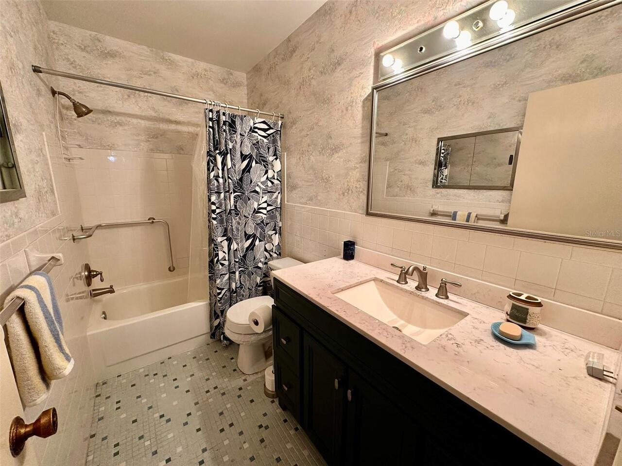 Listing Photo 18