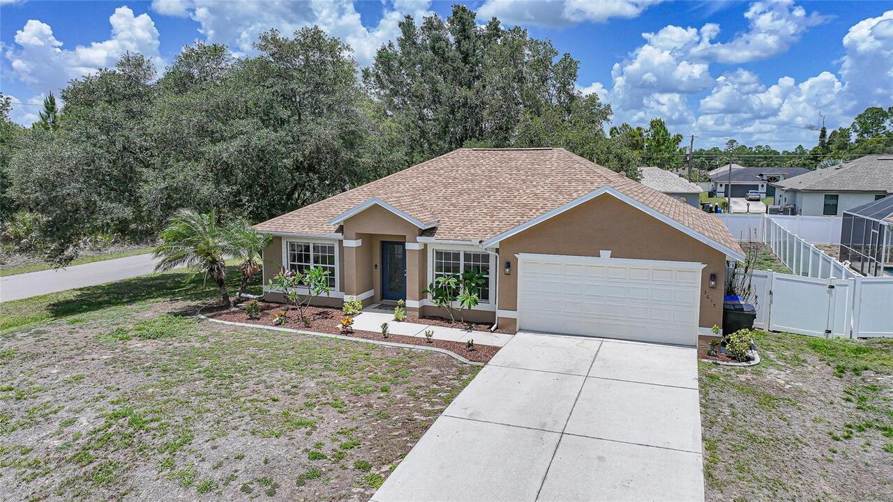 Listing Photo 11