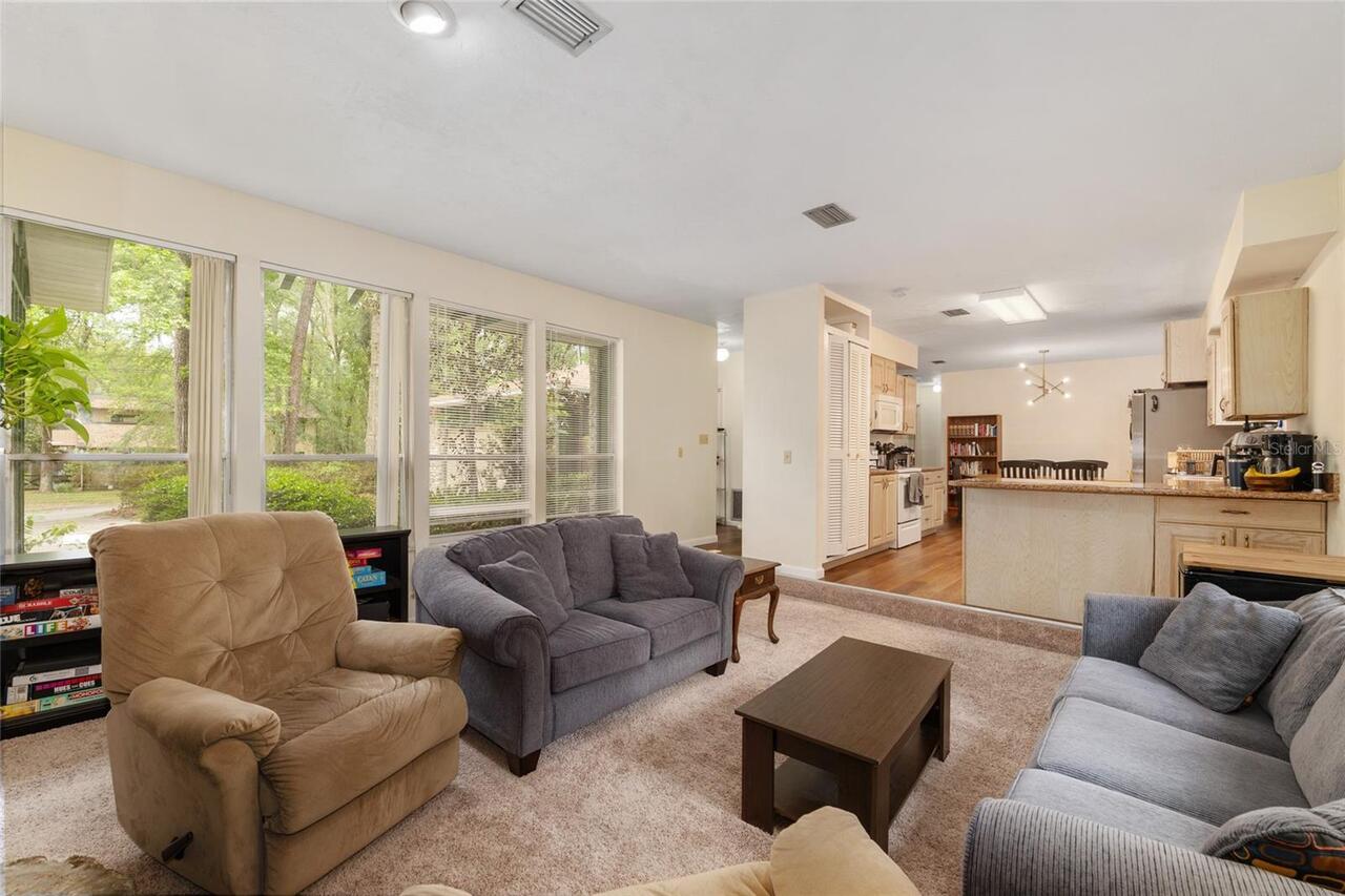 Listing Photo 6