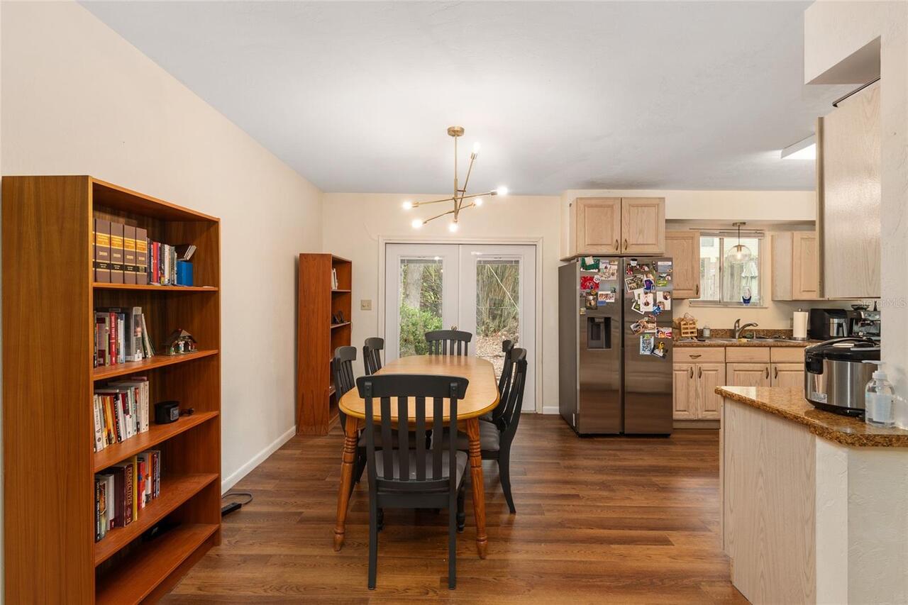 Listing Photo 16