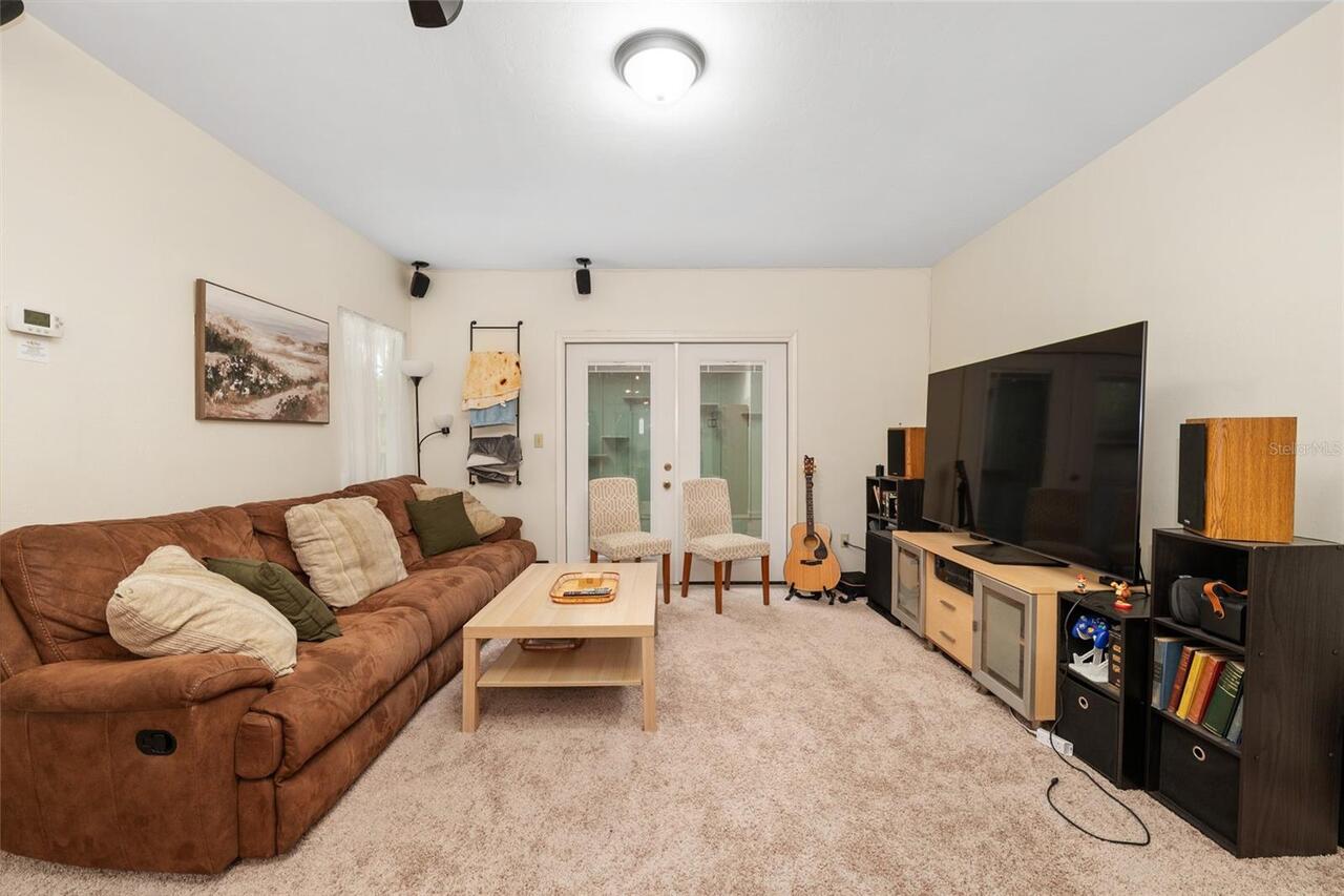 Listing Photo 17