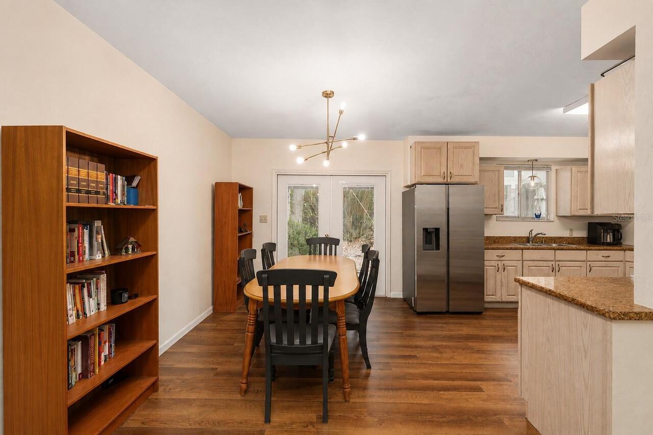 Listing Photo 16