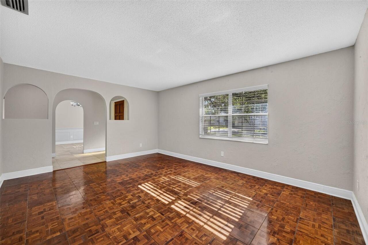 Listing Photo 7