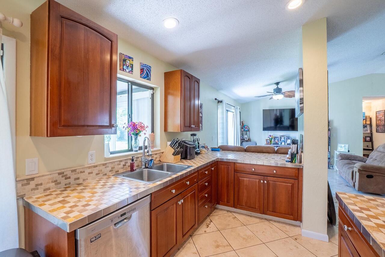 Listing Photo 15