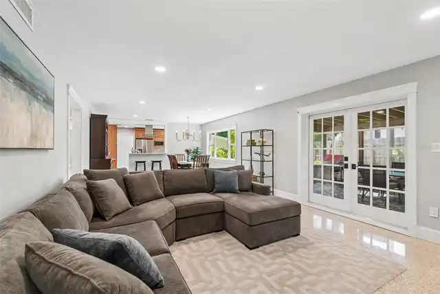 Listing Photo 28