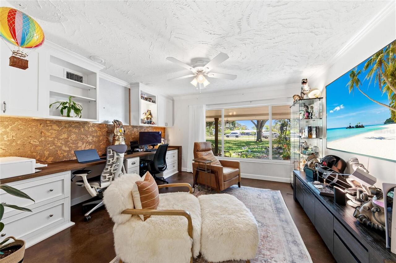 Listing Photo 15