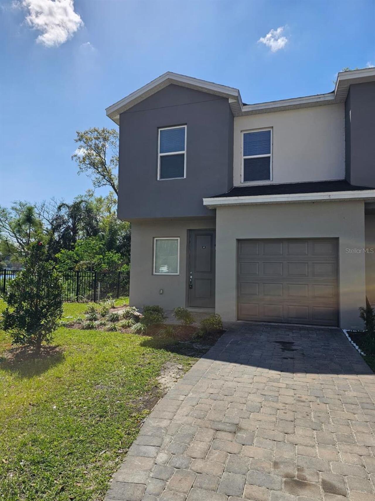 3BR, Residential Lease, 2BA, $2,600
Read More