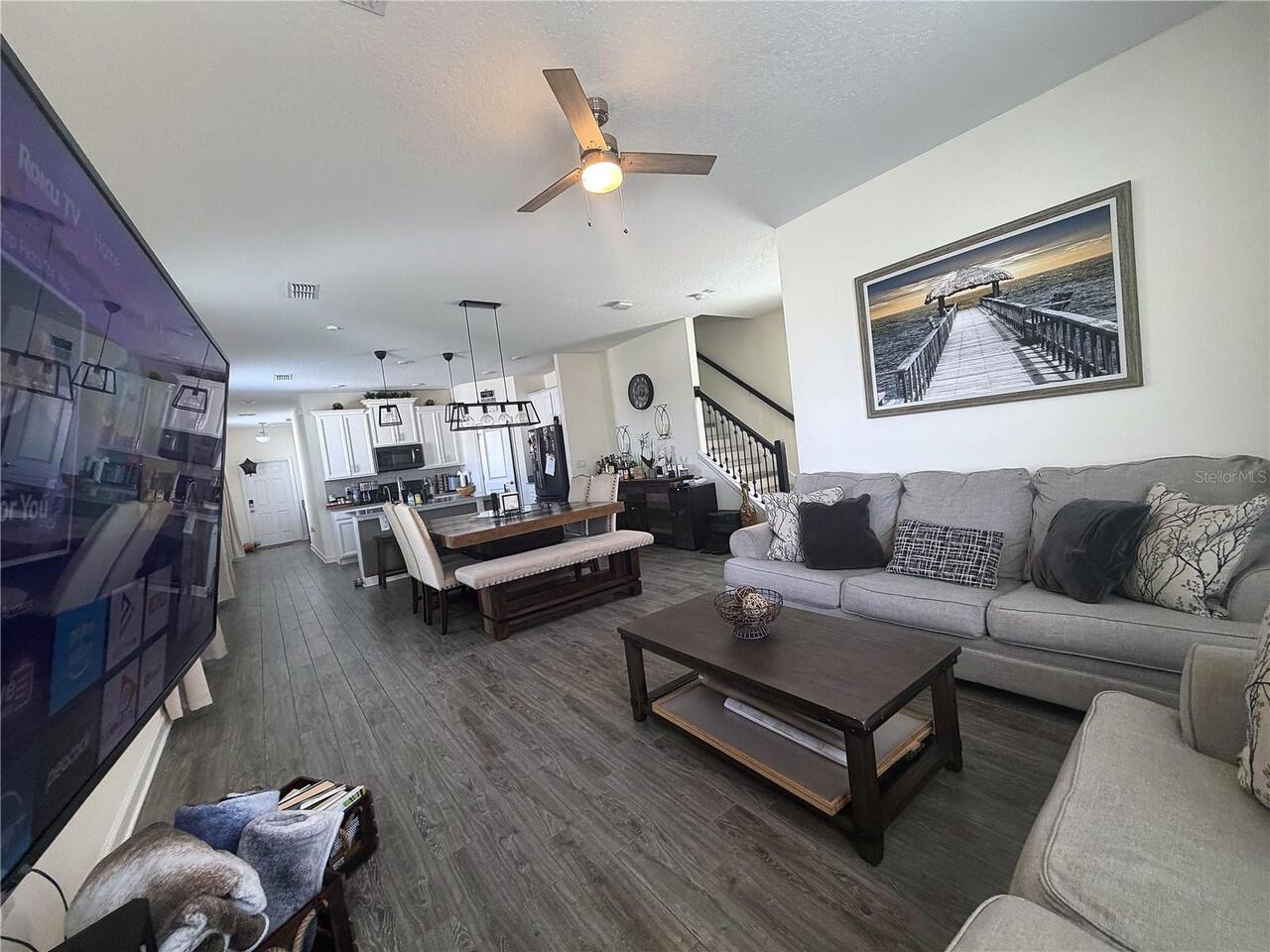 Listing Photo 11