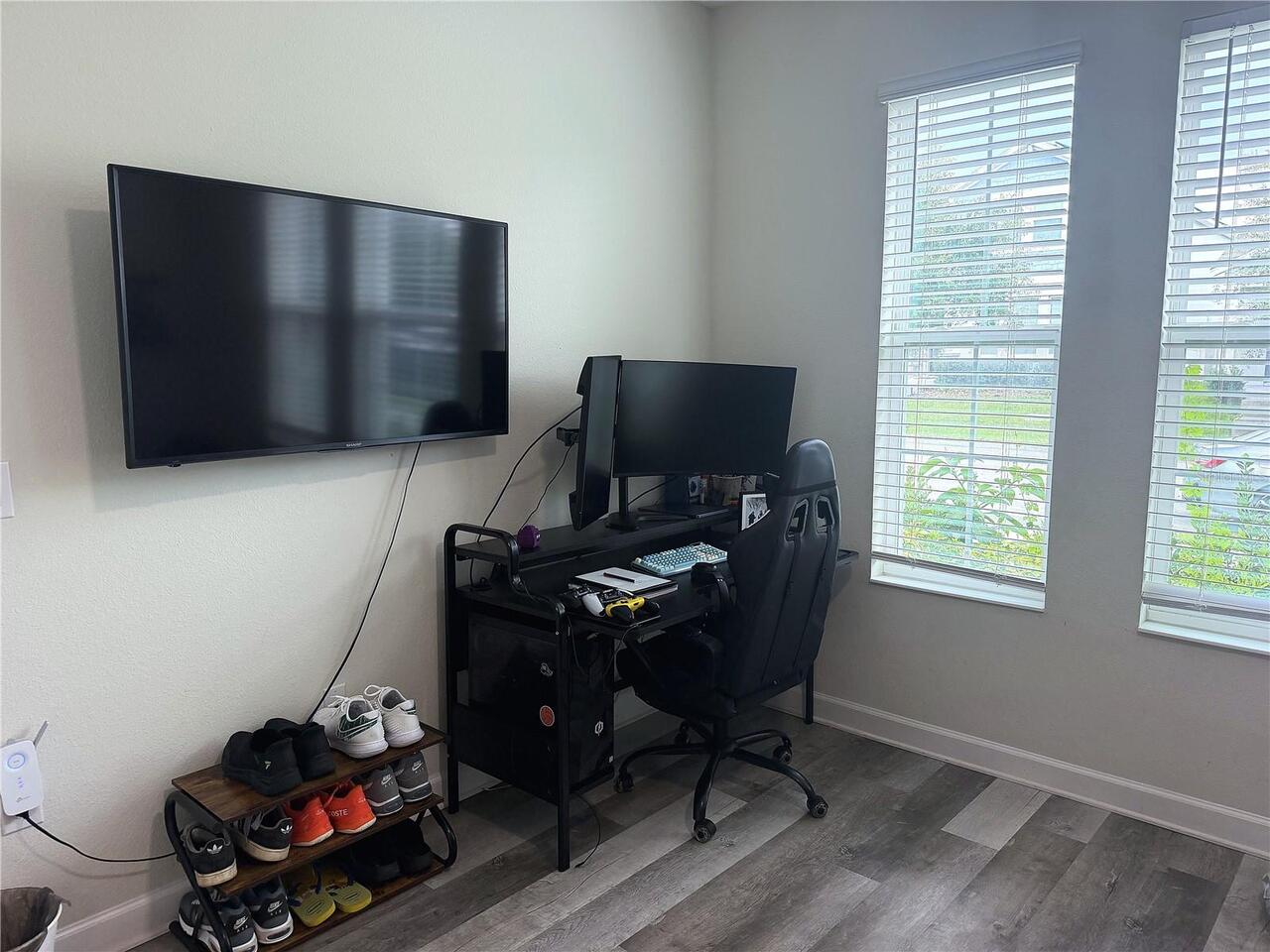 Listing Photo 25
