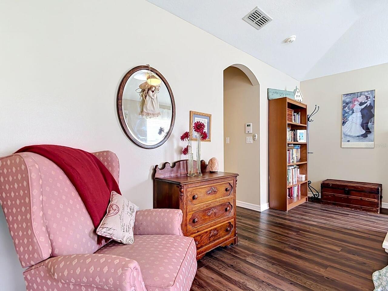 Listing Photo 25