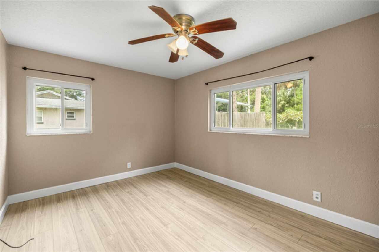 Listing Photo 20