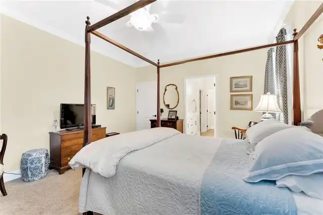Listing Photo 18