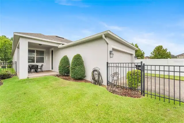 Listing Photo 23