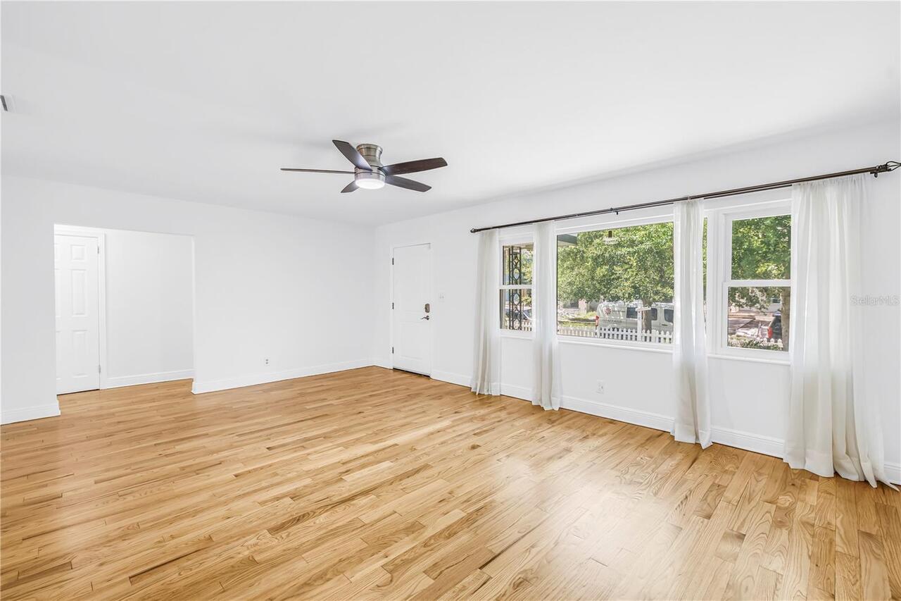 Listing Photo 6