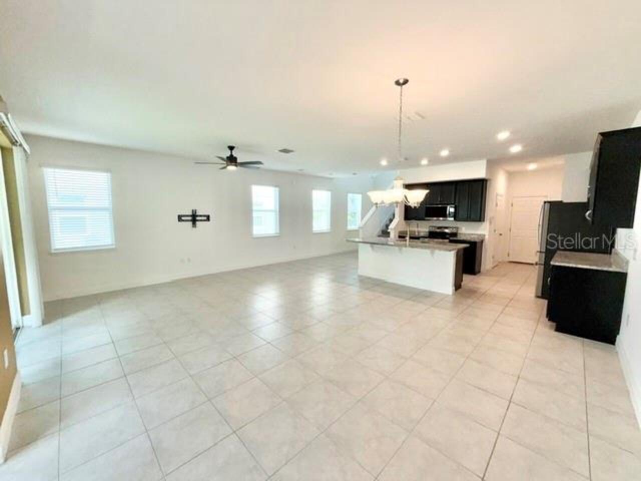 Listing Photo 8
