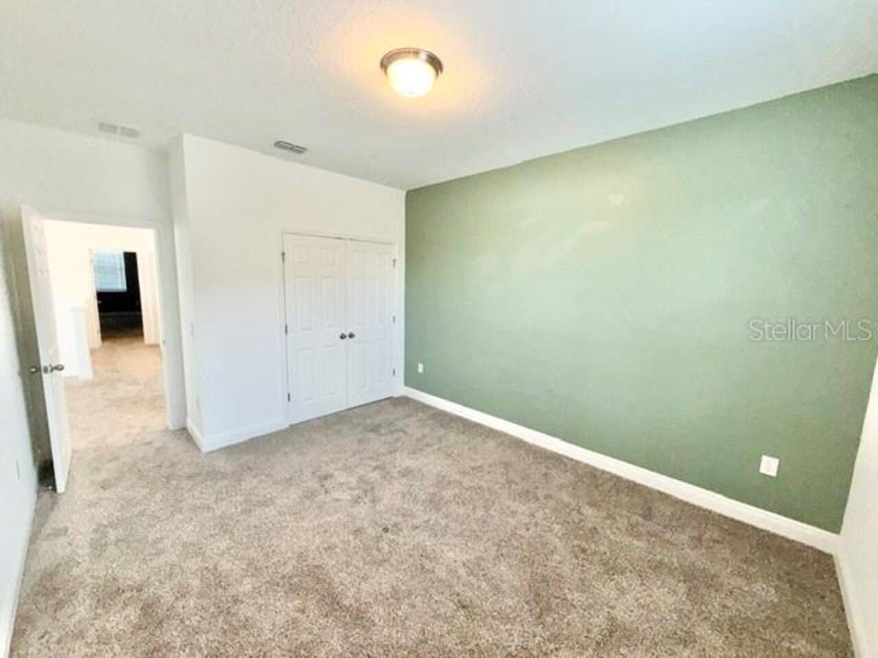Listing Photo 14