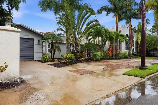 Listing Photo 43