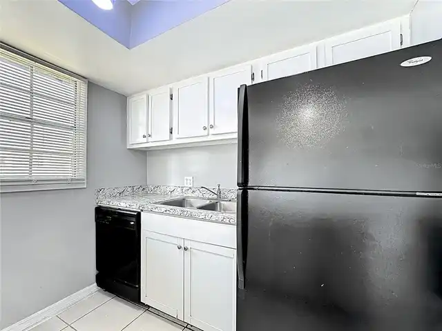 Listing Photo 14