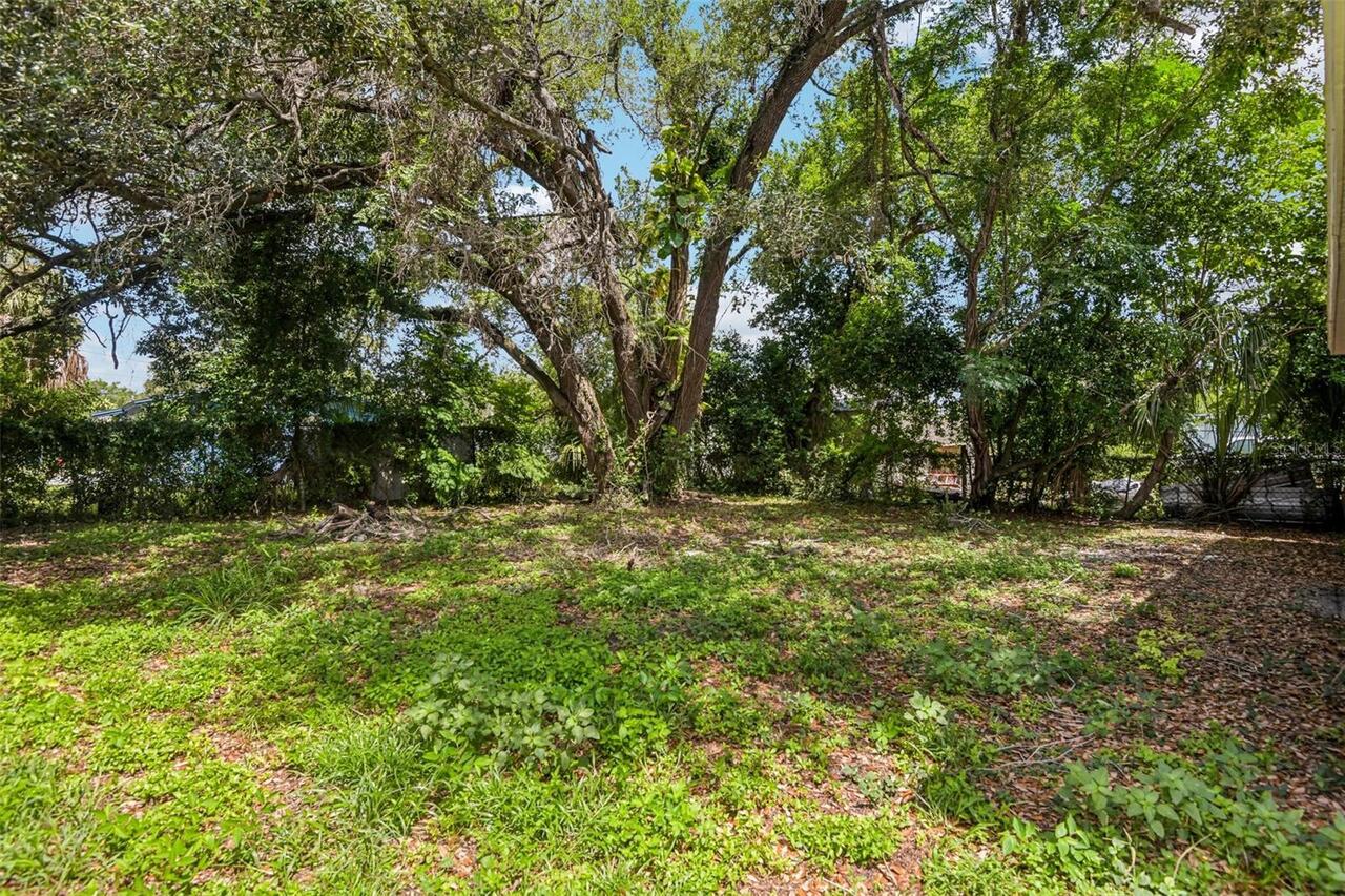 Listing Photo 24