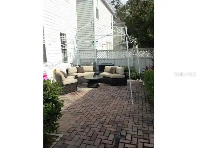 Listing Photo 5