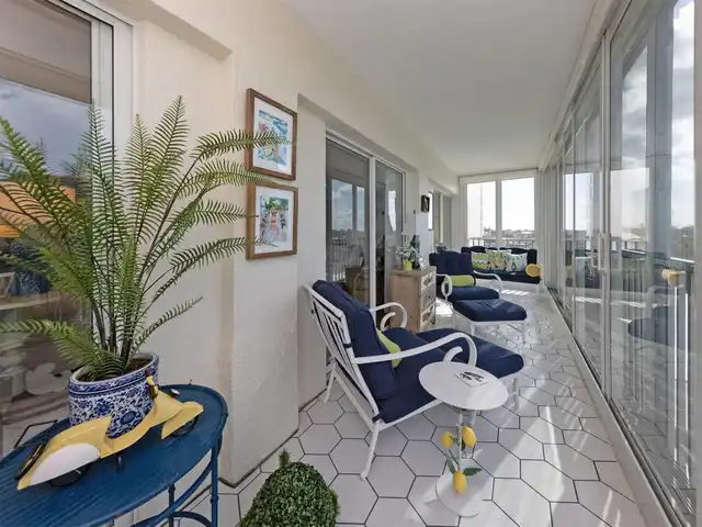 Listing Photo 17
