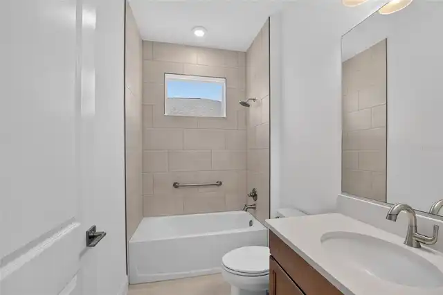 Listing Photo 42