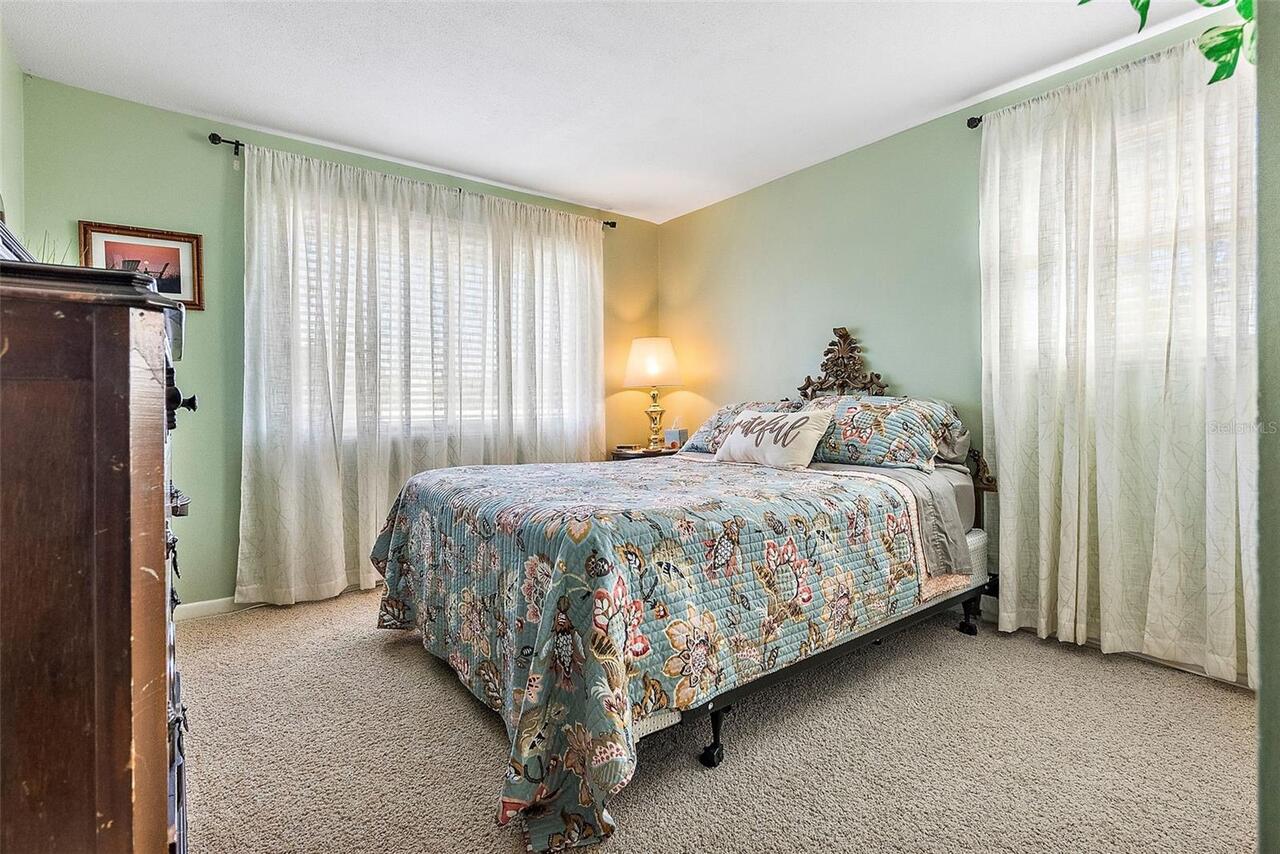 Listing Photo 7