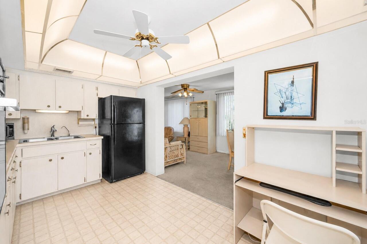Listing Photo 17