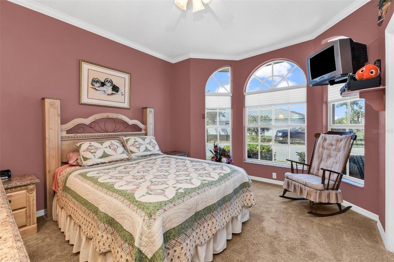 Listing Photo 18