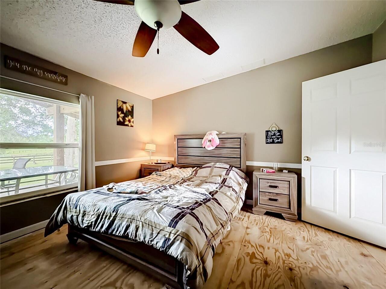 Listing Photo 18