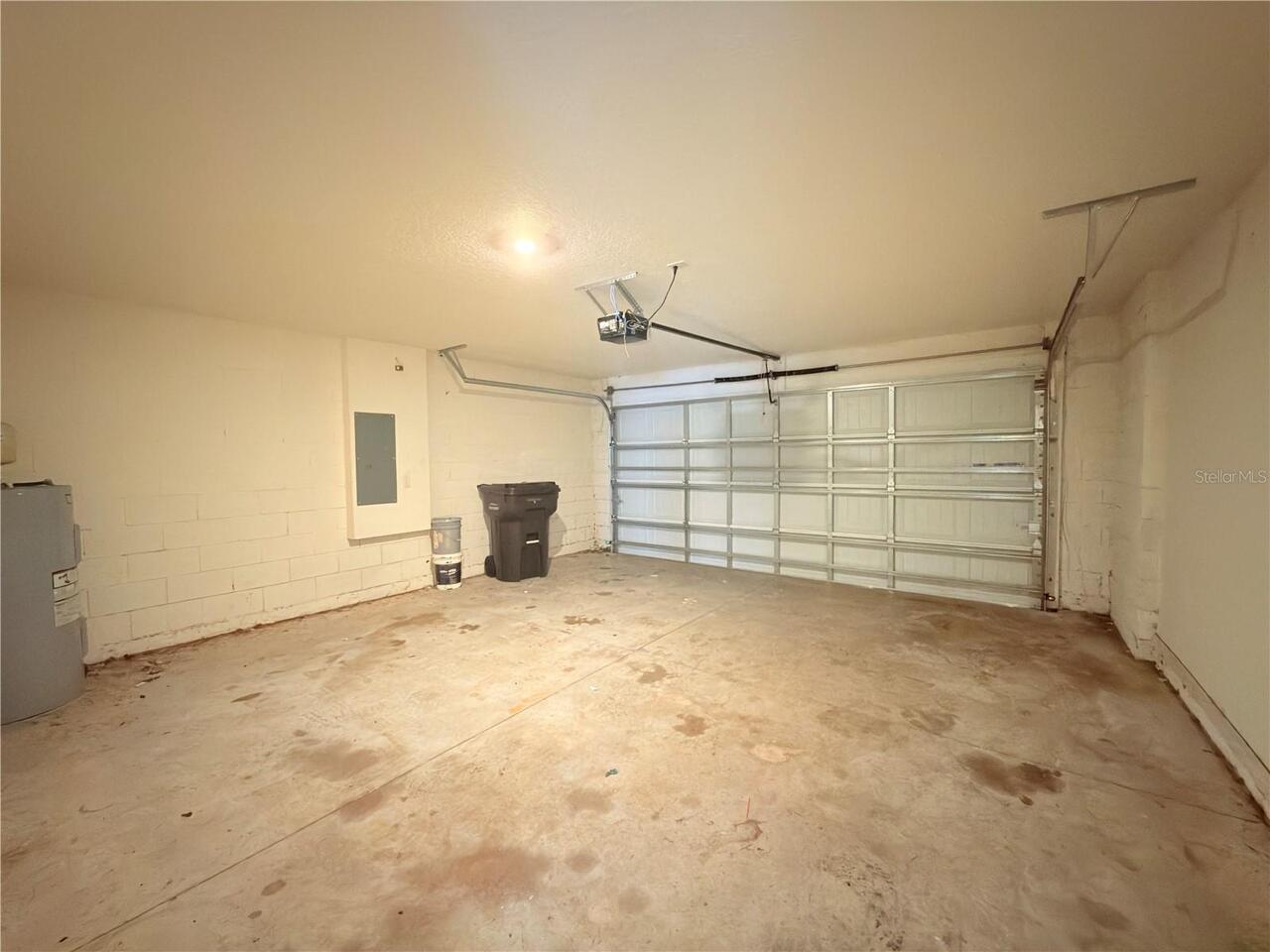 Listing Photo 12