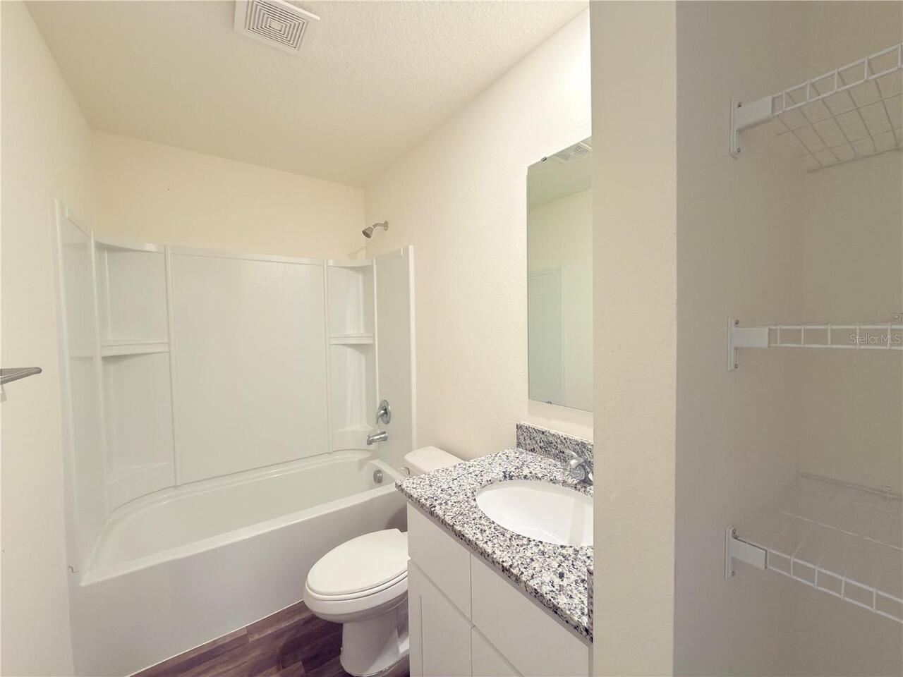 Listing Photo 22