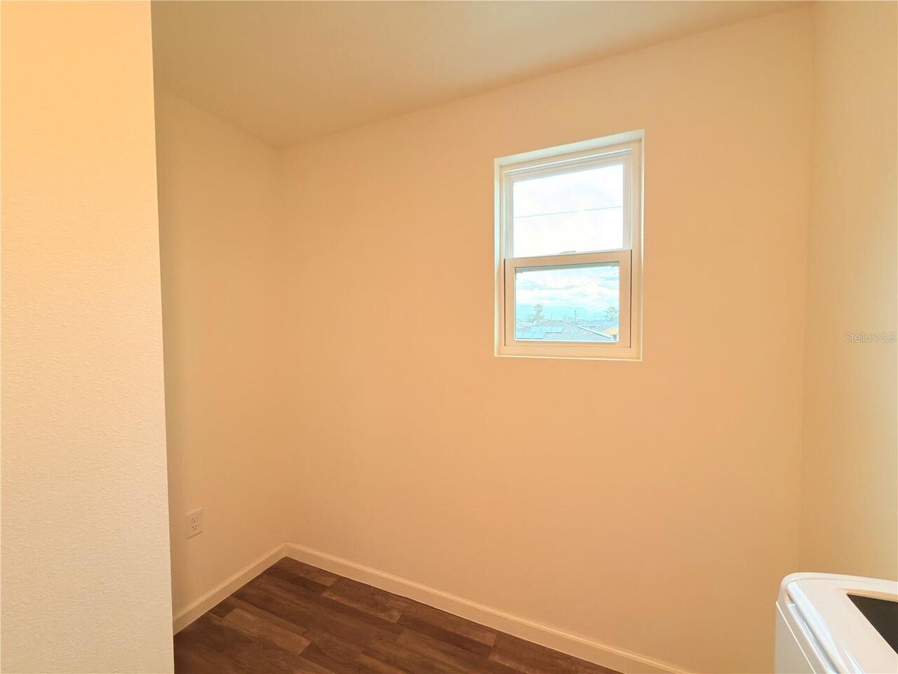 Listing Photo 26