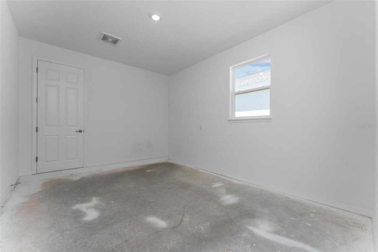 Listing Photo 42