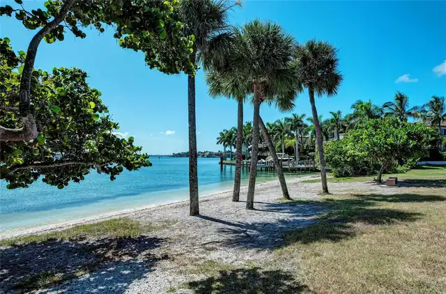 Listing Photo 27