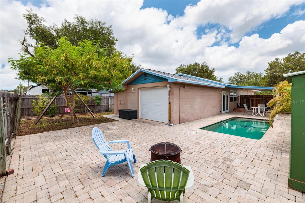 Listing Photo 8